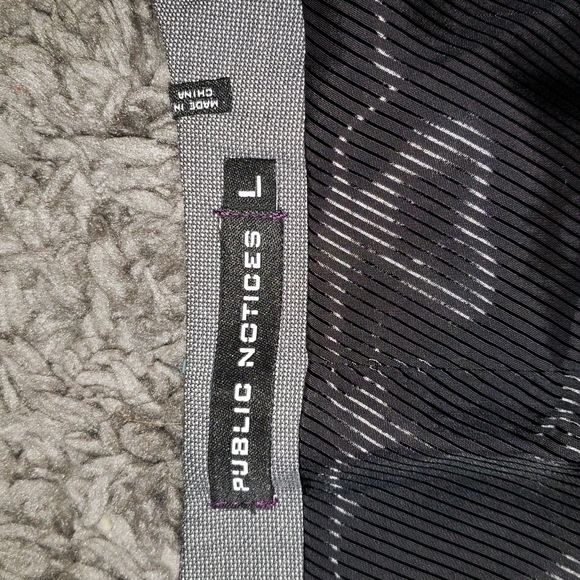 Public Notices Vest Sz Large - Picture 2 of 4